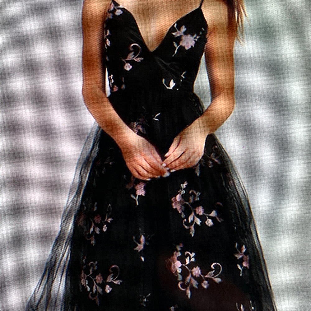 Lulus black midi dress